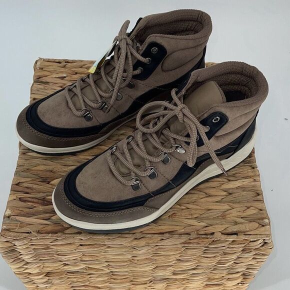 Bare Traps Kamber Lace Up Hiking Boot Taupe Size 8 New - Picture 5 of 12